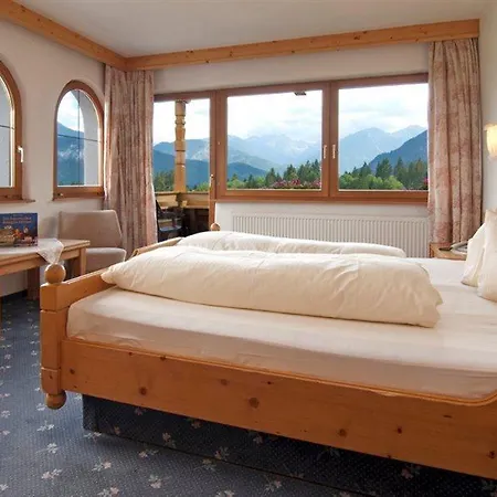 Furstenhof 4*